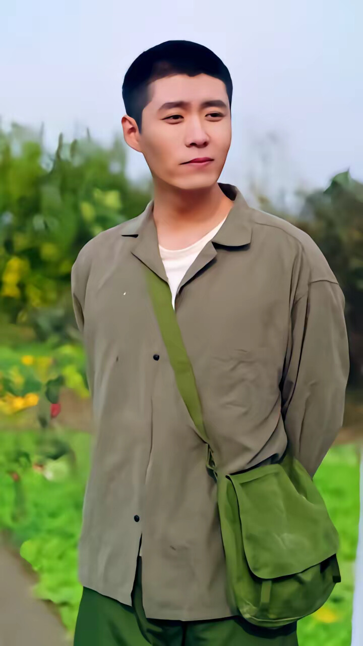 《我凭种地享誉全球》剧照