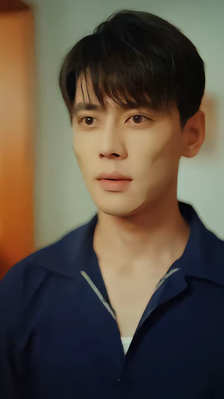 《逆流1988花痴女重塑女王》剧照