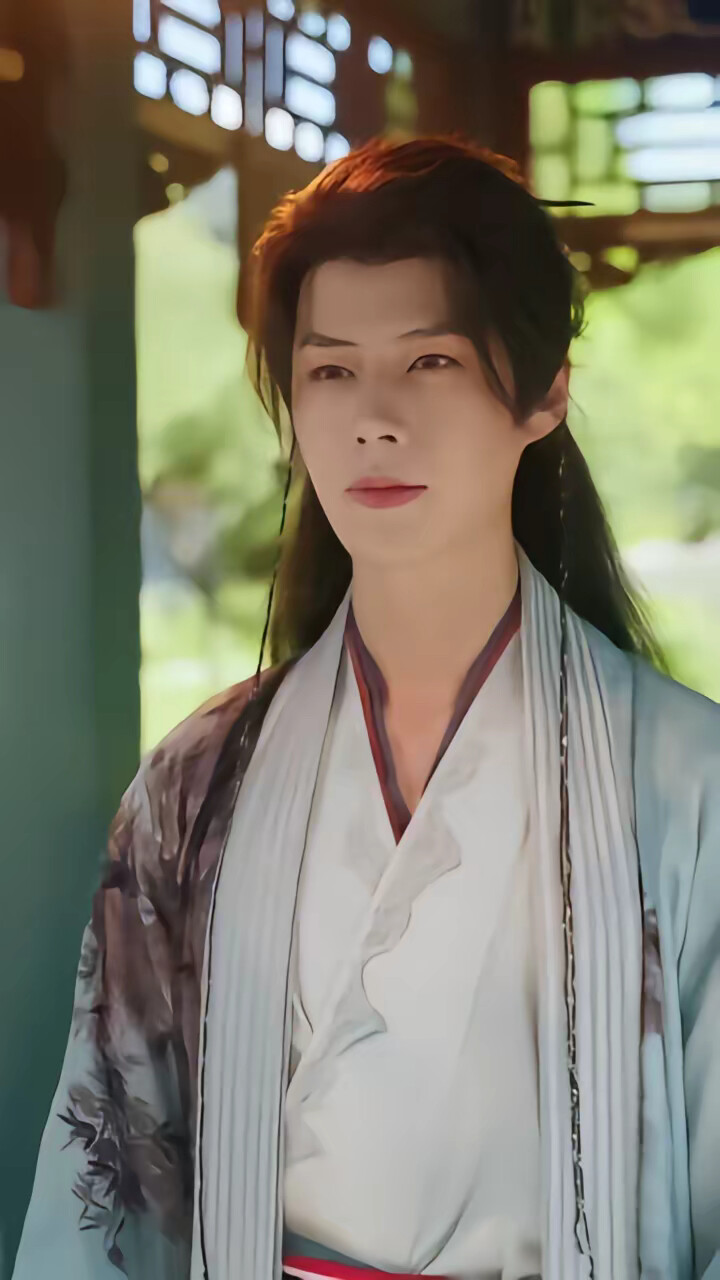 《冷厉权臣，郡主照样手拿把掐》剧照