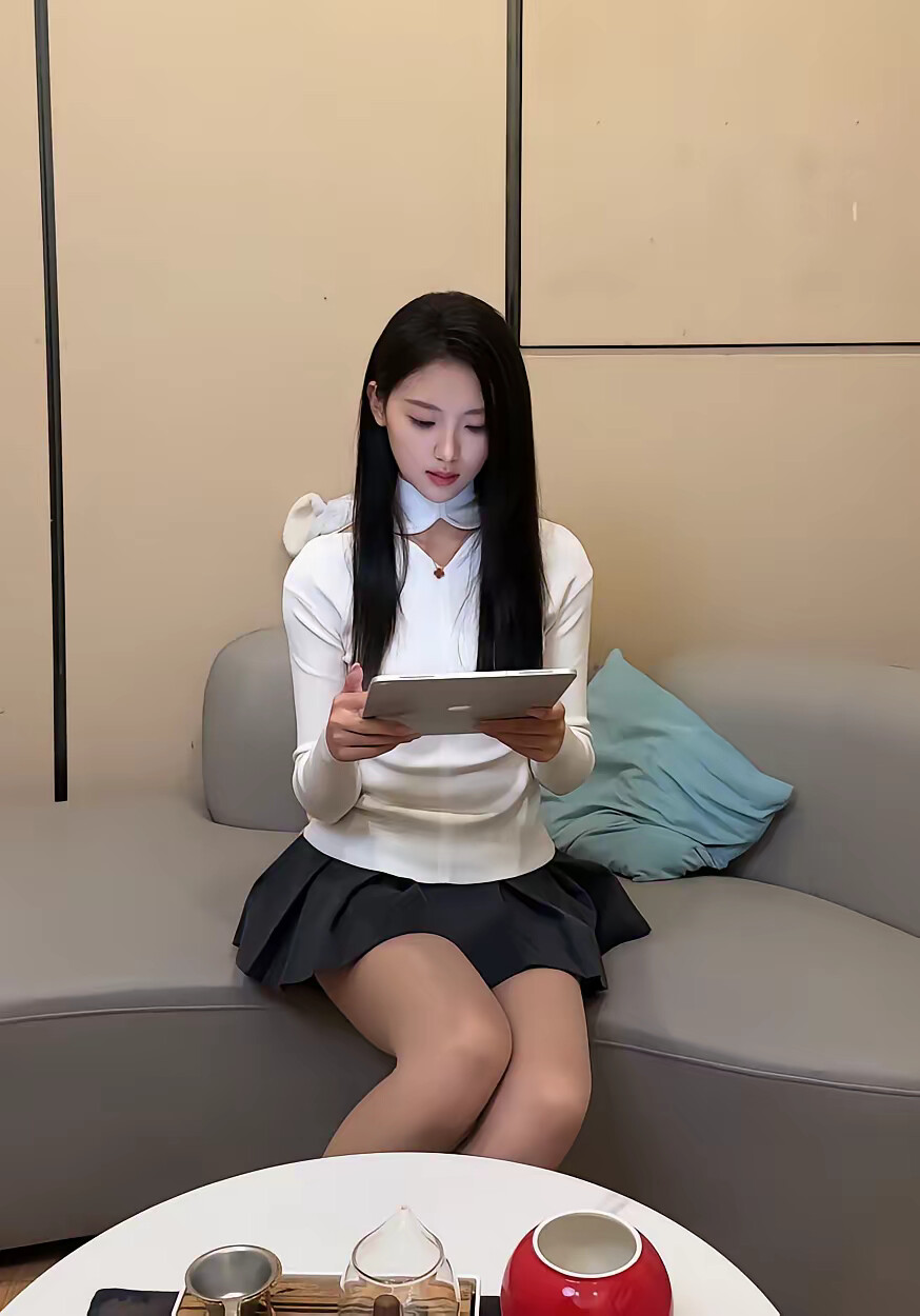 《相亲相到前任姐姐》剧照