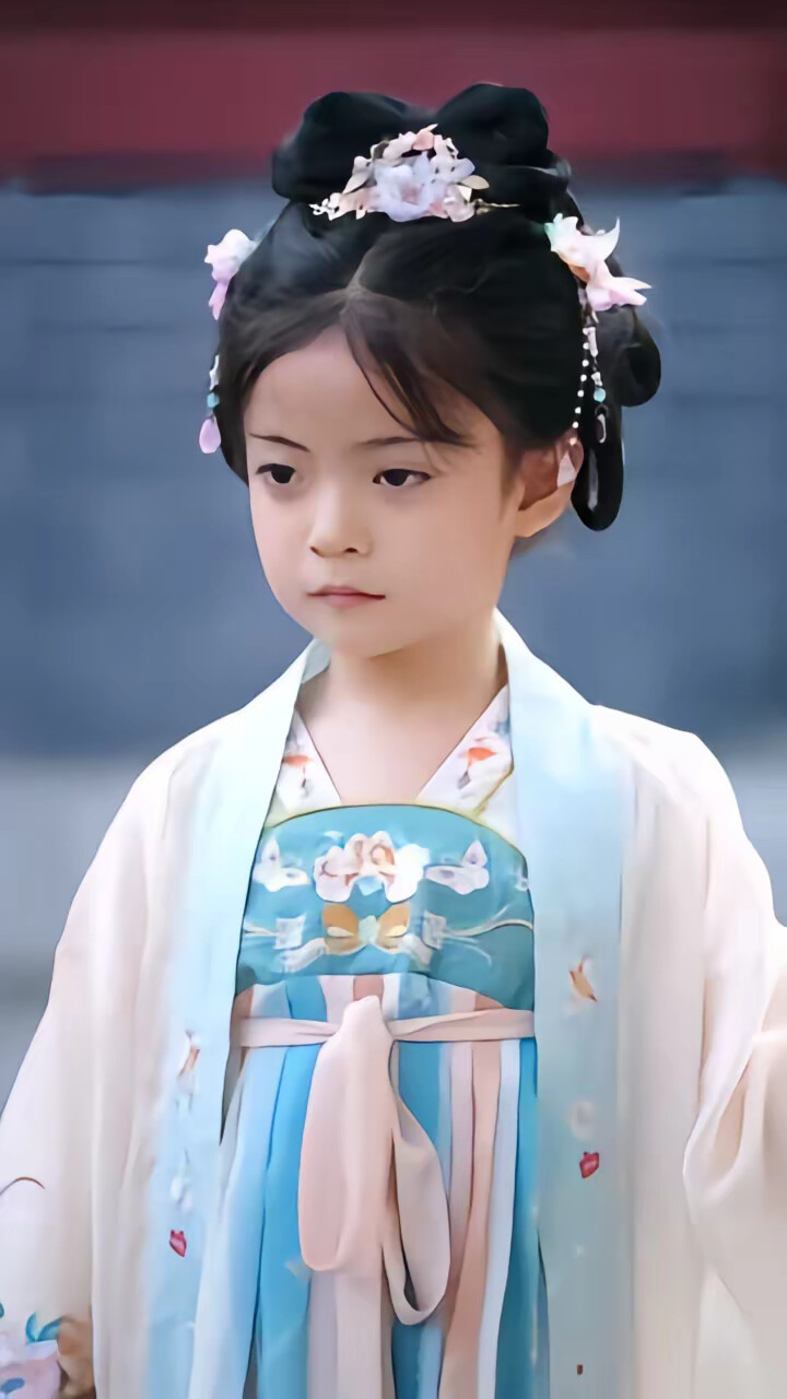 《故意泄露心声后，哑巴公主制霸后宫》剧照