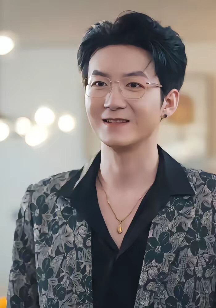 《宠女老爹，回国后横扫一切》剧照