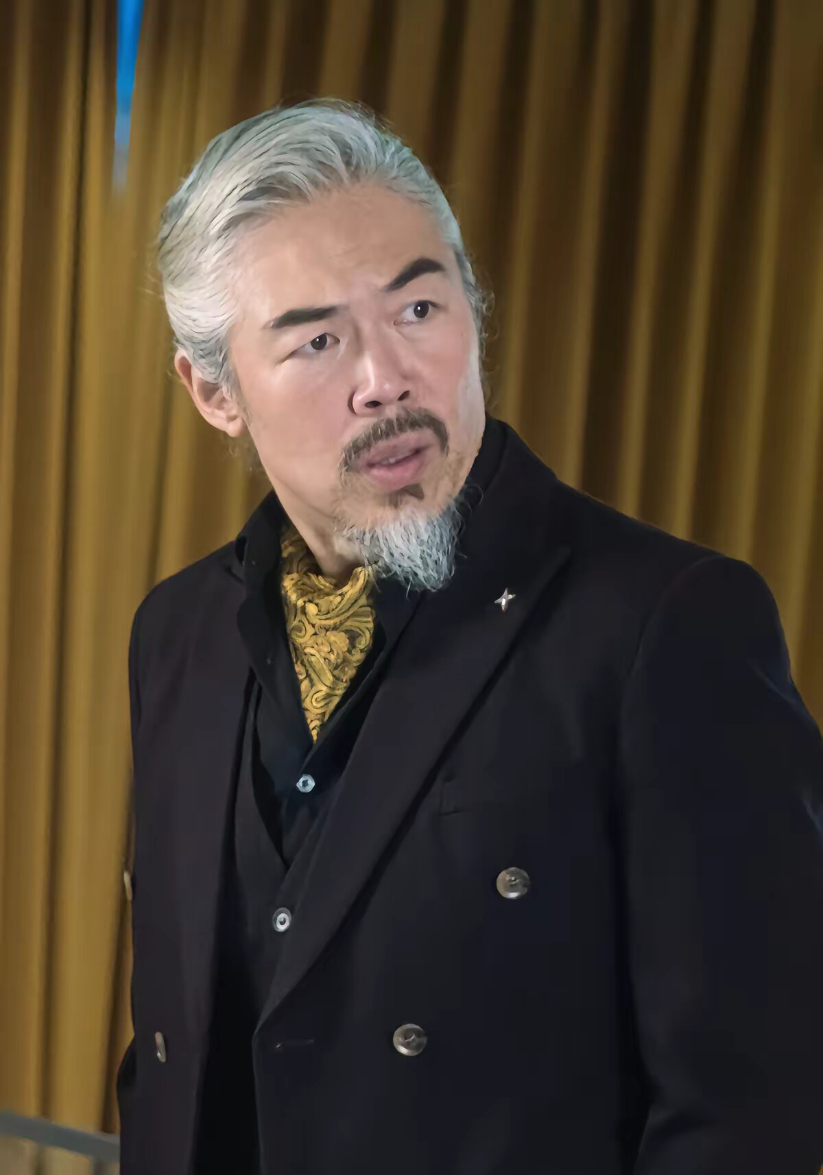 《笼中之鸟》剧照