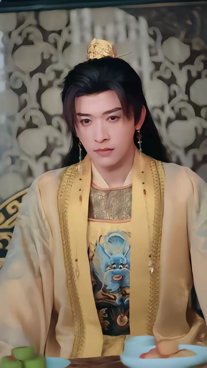 《被皇帝冷落后我开了后宫幼儿园》剧照