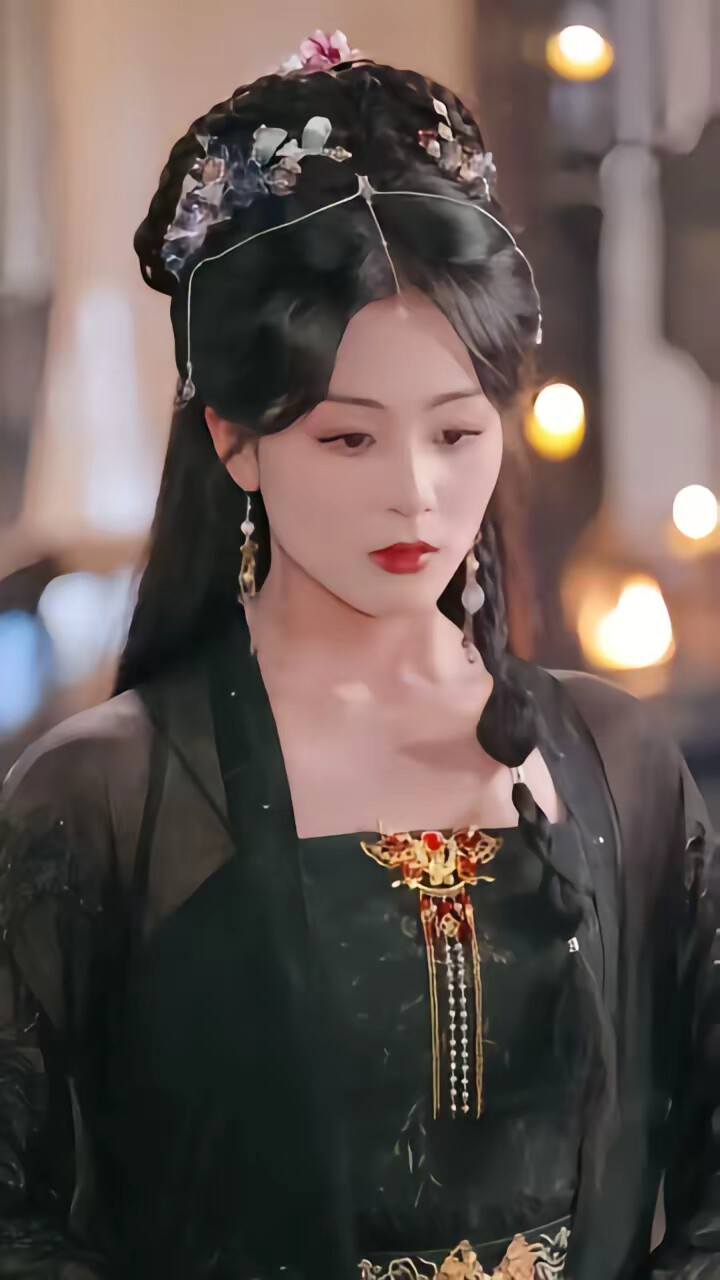 《我的朝臣都是陆地神仙》剧照