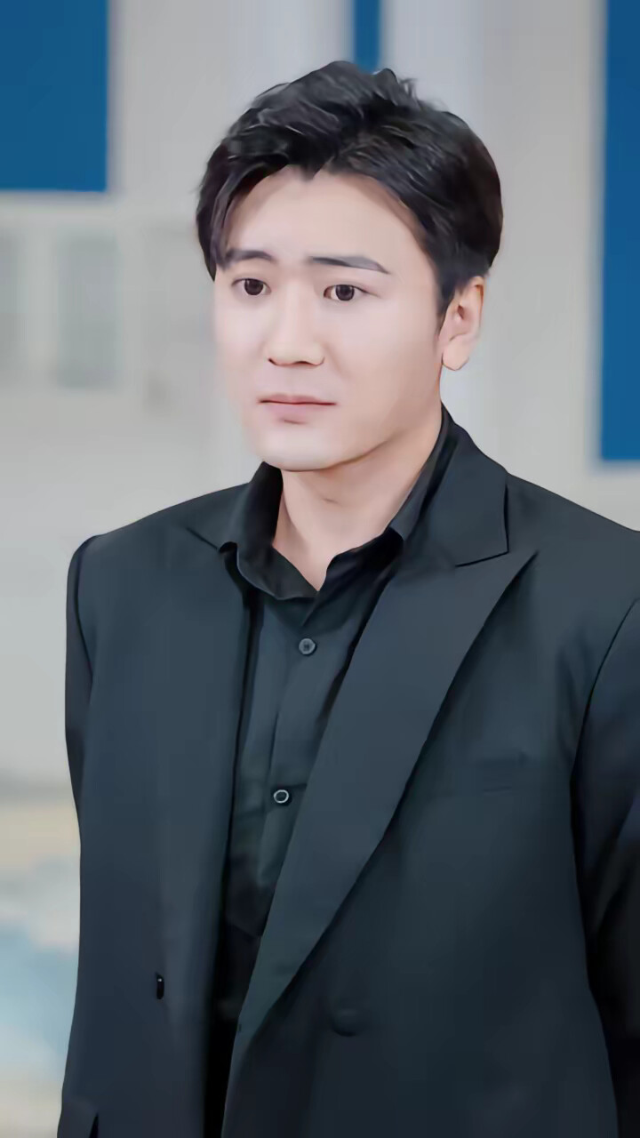 《退隐后我成了美女保镖》剧照