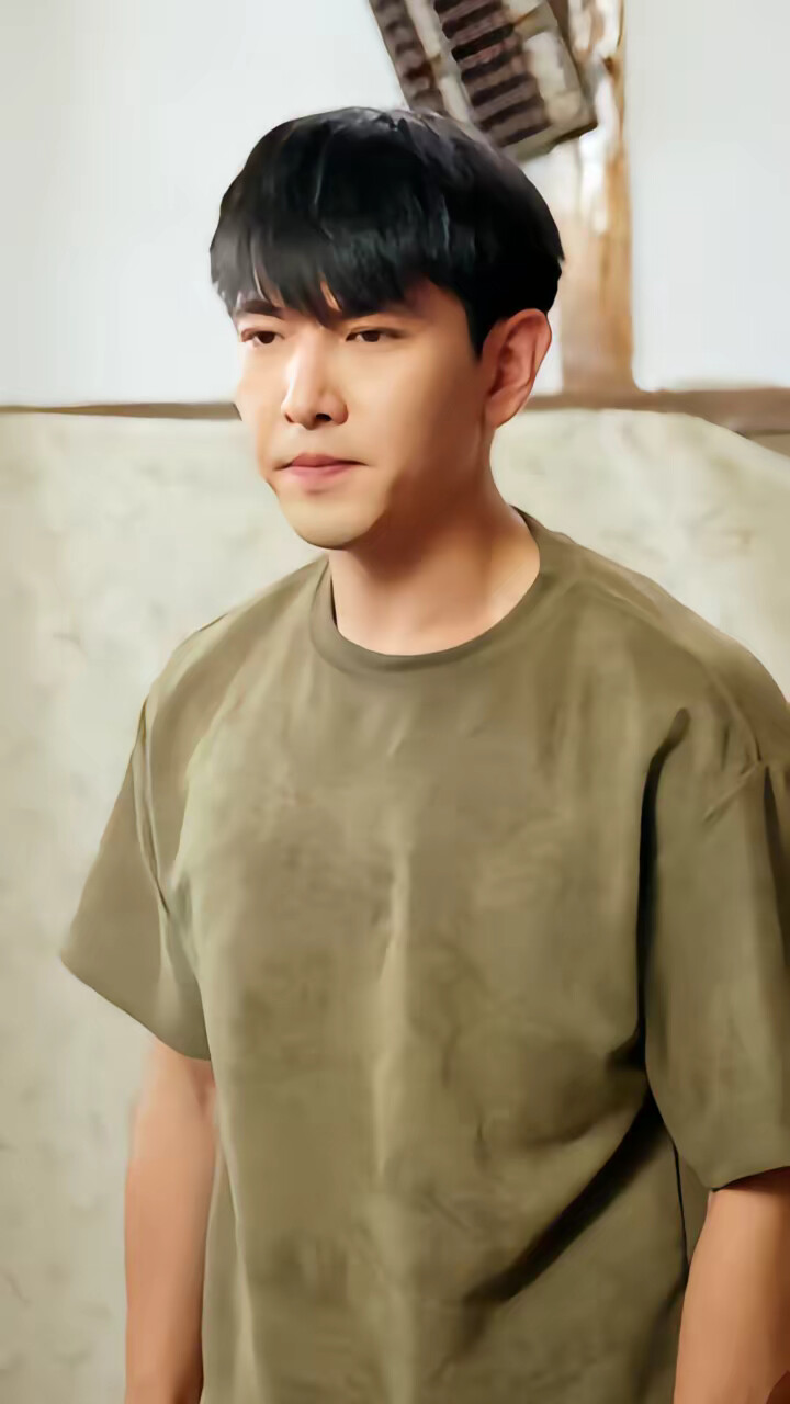 《摊牌，外卖小哥成世家公子》剧照