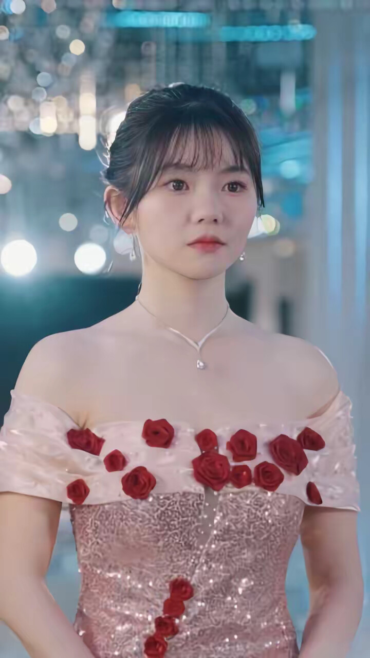 《团宠千金快点逃》剧照