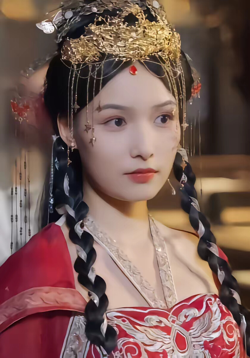 《女帝莫慌，臣有亿点点计谋》剧照