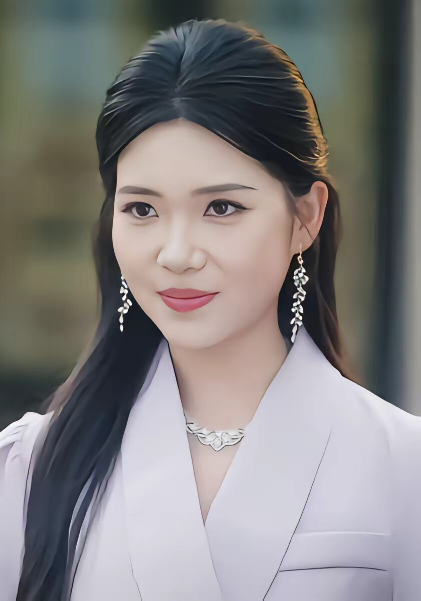 《重生后，我收养的偏执弟弟不装了》剧照