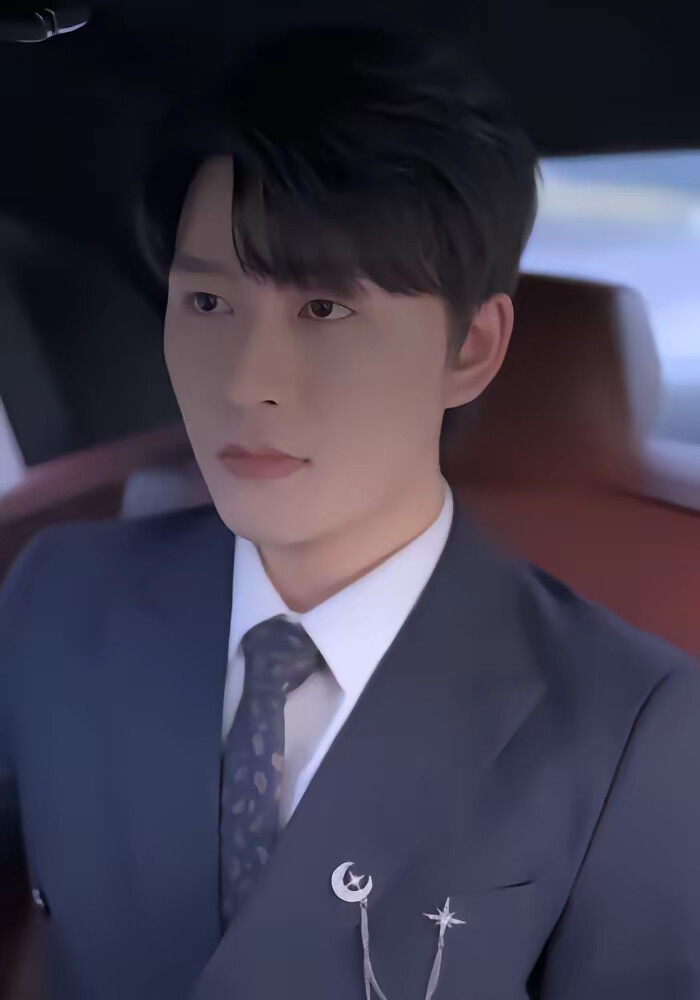 《我给盲盒老公当牛马》剧照