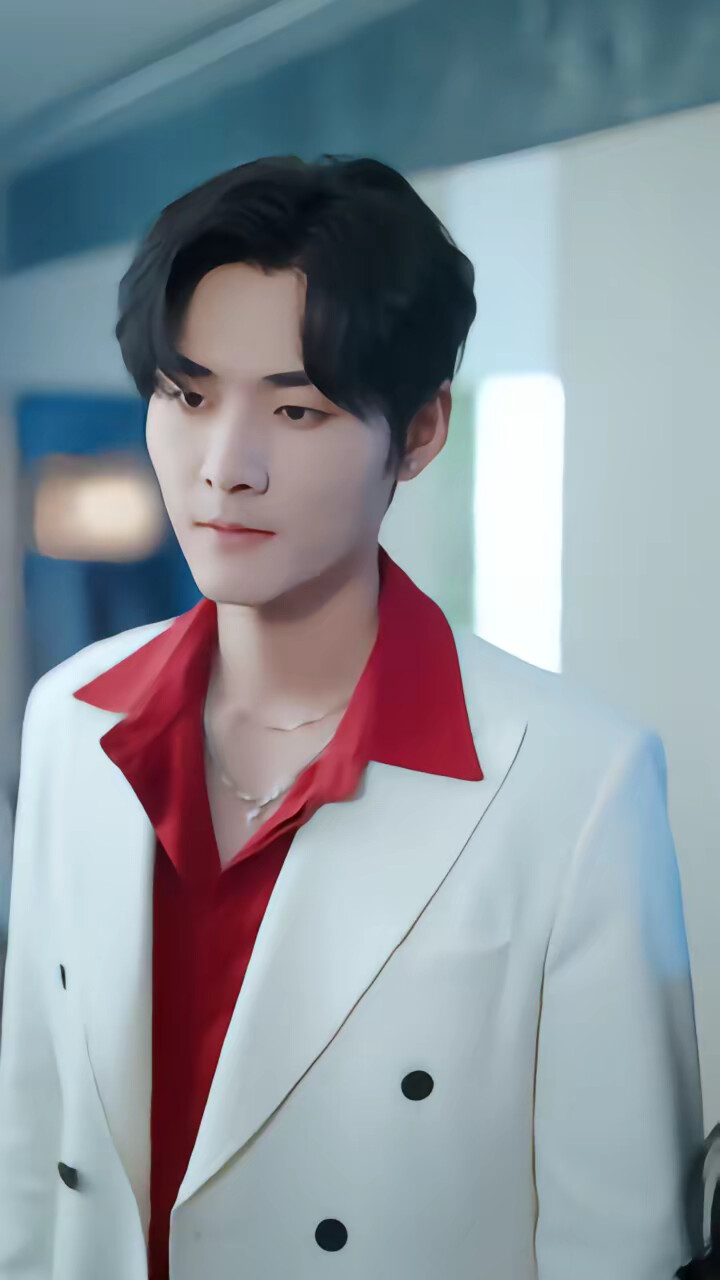 《破相后，矜贵影帝才知自己是替身》剧照