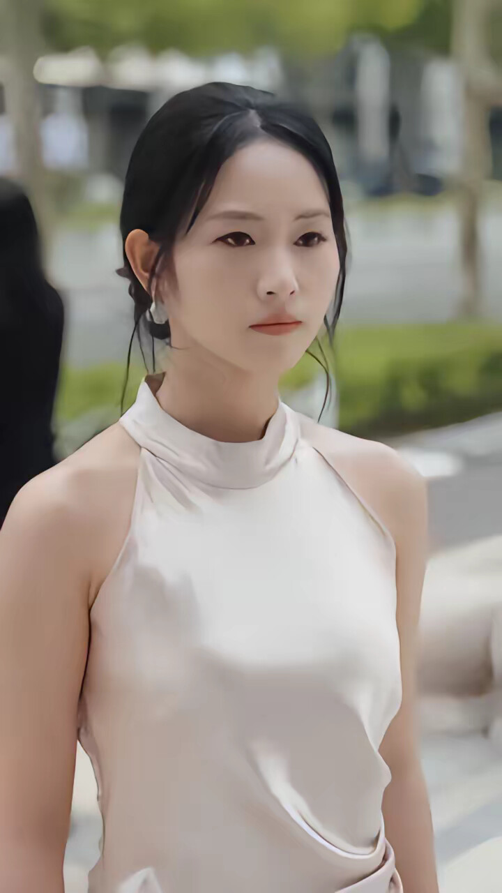 《白月光她不服就干》剧照