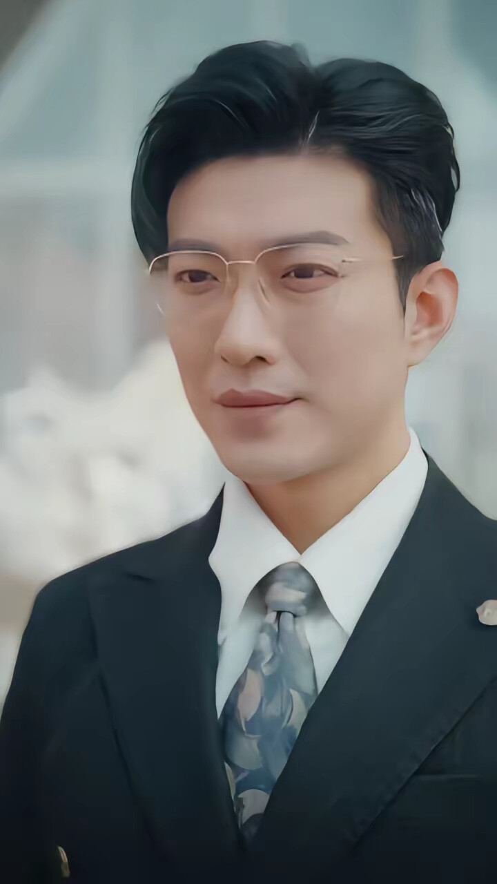 《穿过月色相拥》剧照