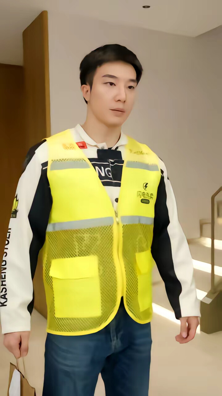 《神奇外卖，我有反向评分系统》剧照