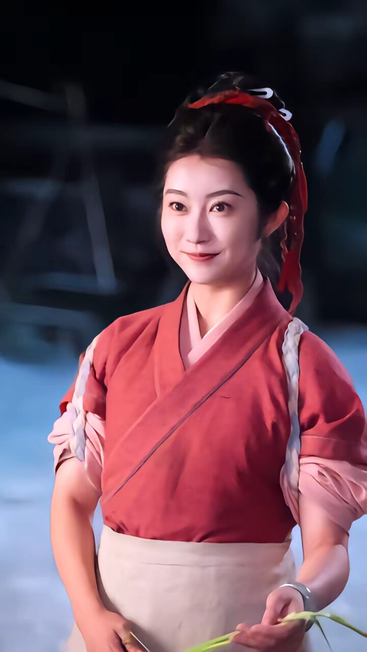 《说我偏心全家大鱼大肉过荒年》剧照