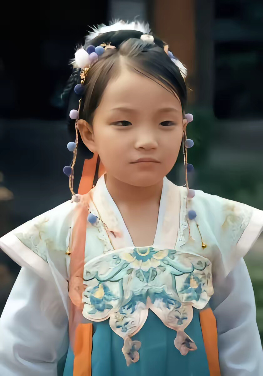 《幼崽被找回，魔尊亲爹一心洗奶瓶》剧照