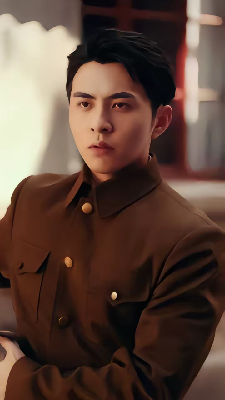 《六零随母改嫁，继兄全家宠上天》剧照