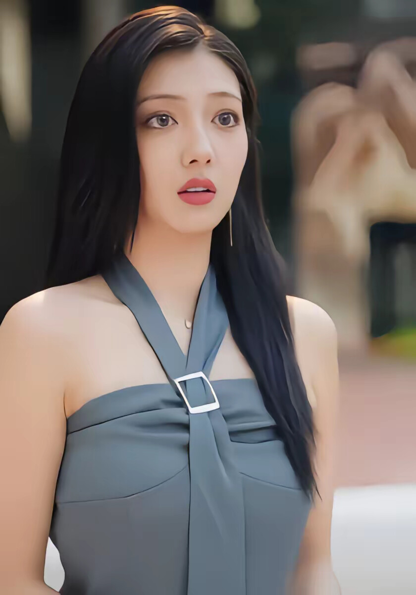 《我！家族继承人，开学追求校花》剧照