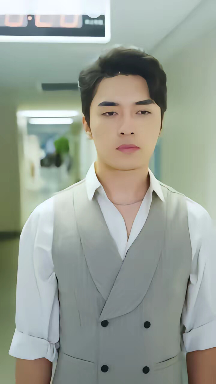 《失忆后我被豪门总裁宠上天》剧照