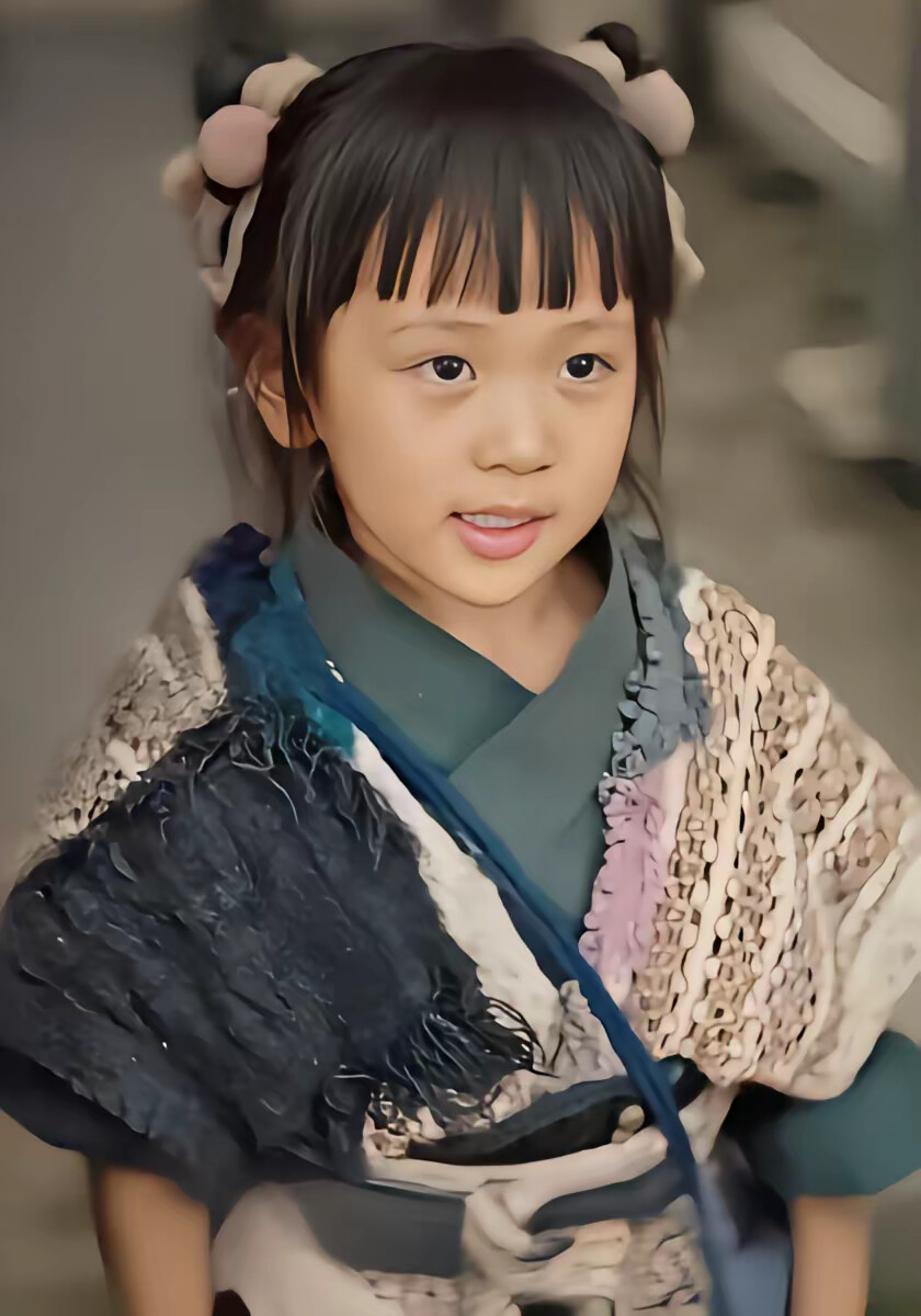 《我在荒年收古董》剧照