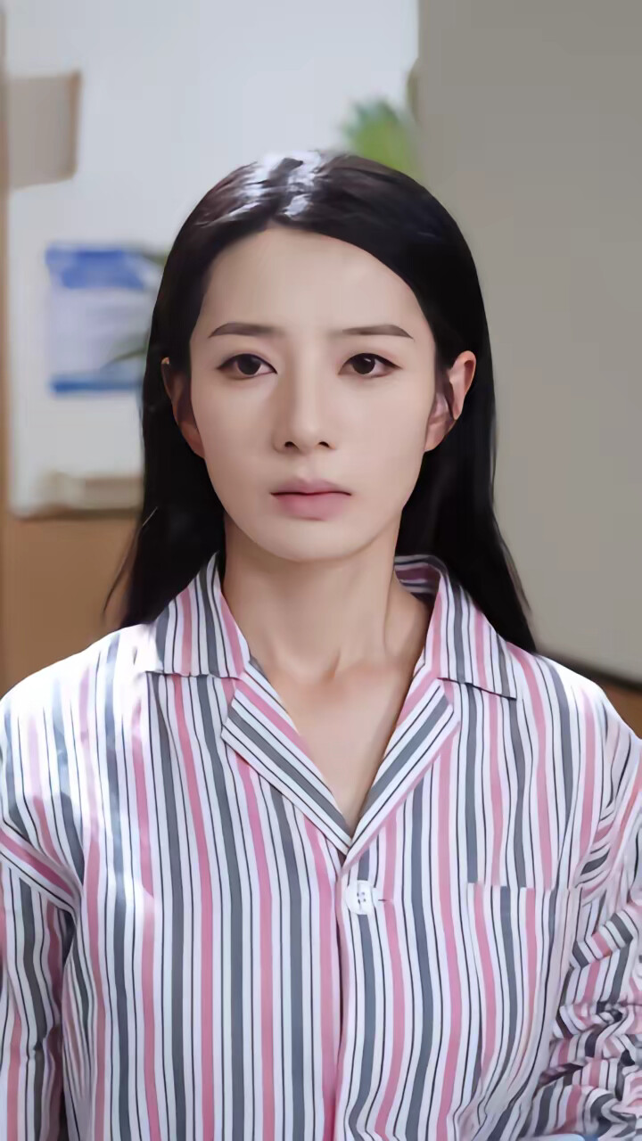 《余烬微光》剧照