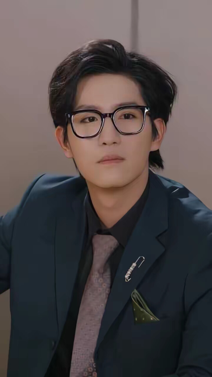 《这种花法，老板们求我别再创业》剧照