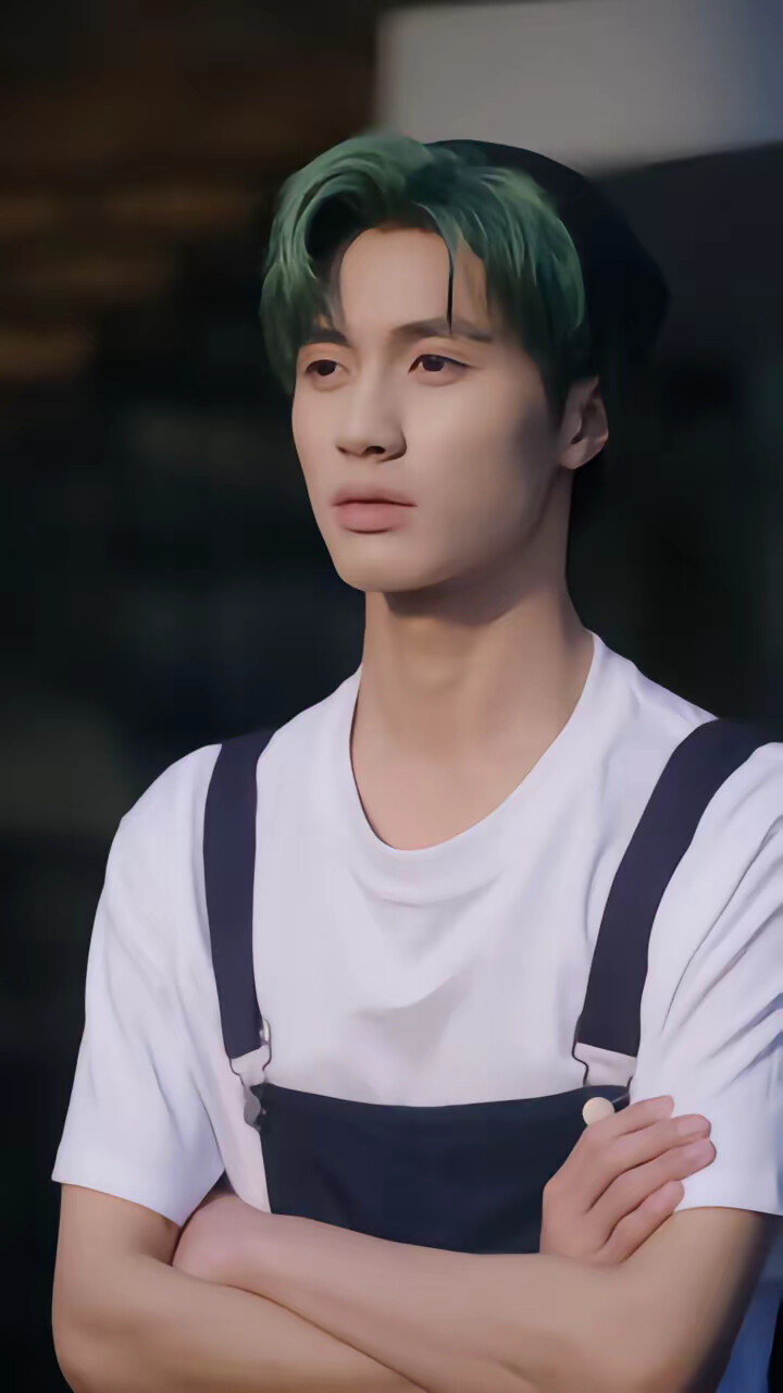 《小狗抓蝴蝶》剧照