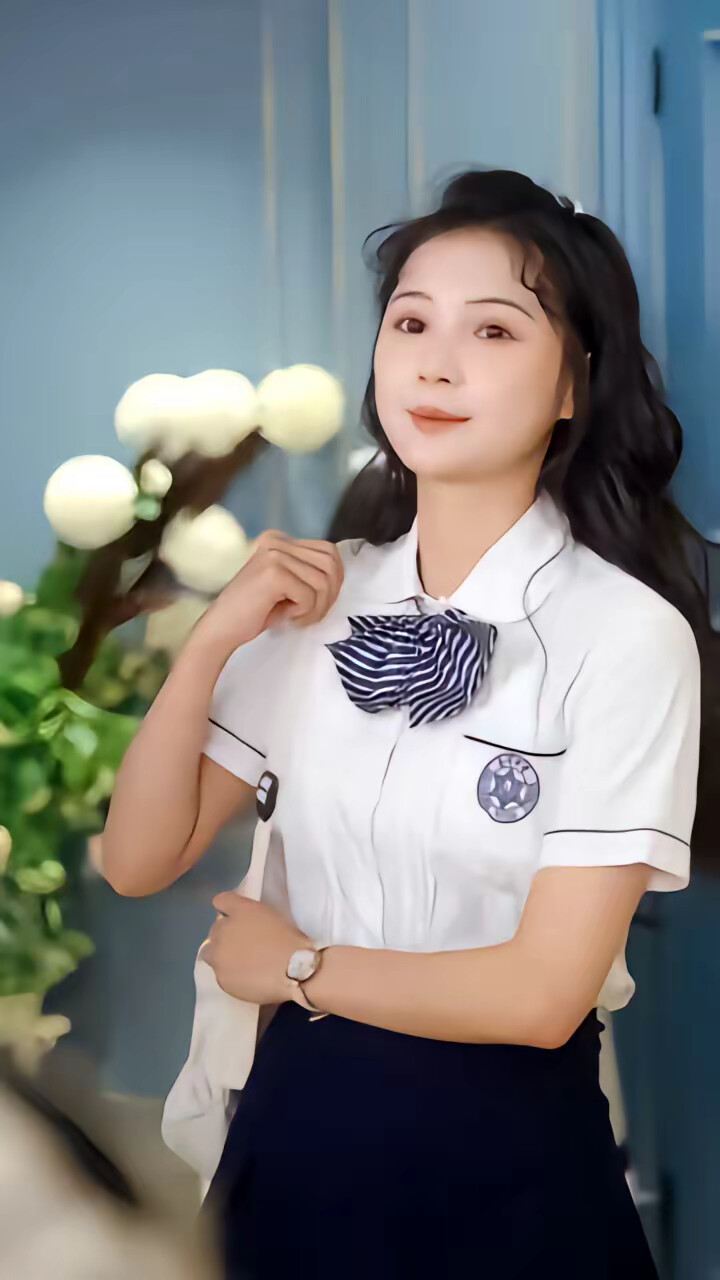 《强扭的校草酸又涩》剧照