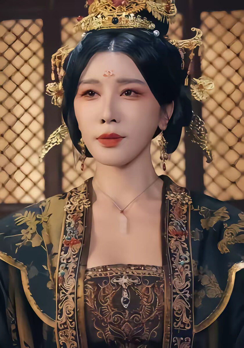 《女帝莫慌，臣有亿点点计谋》剧照