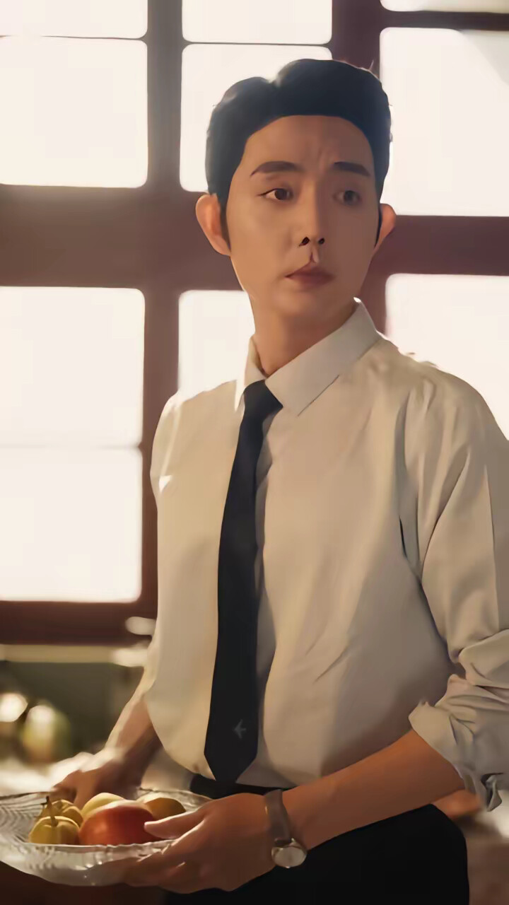 《穿书七零：教官日日哄我生崽》剧照