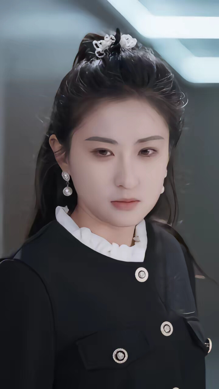 《偷吻月亮》剧照