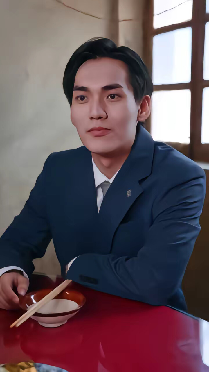 《重生1990：搞钱搞事样样行》剧照