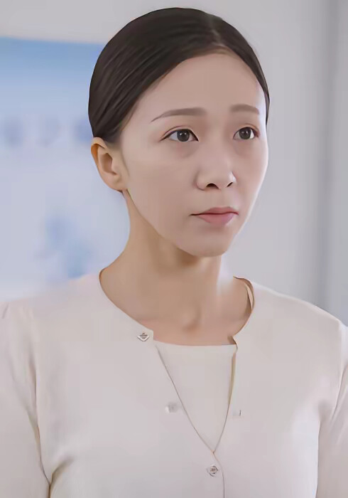 《爱地久天长》剧照