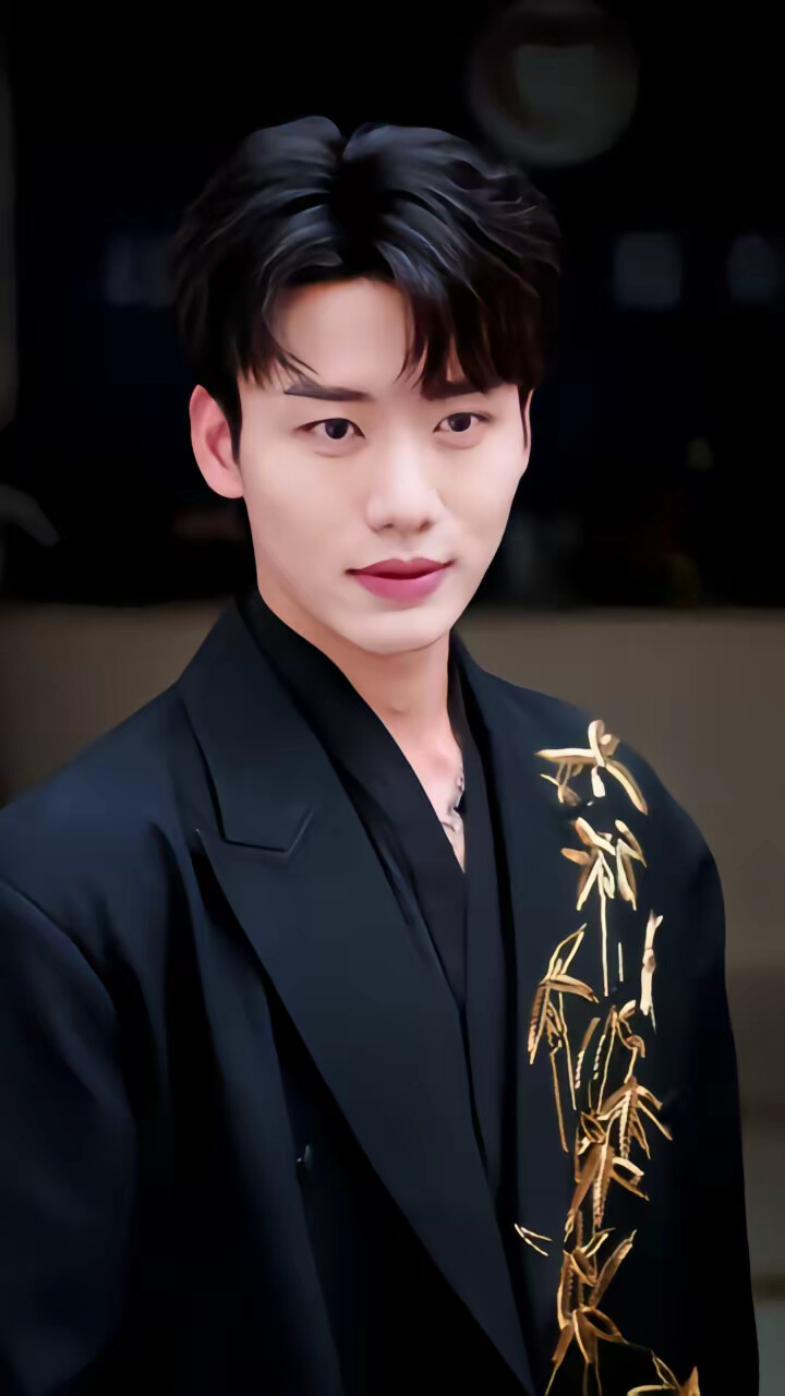 《黑千金只对你野》剧照