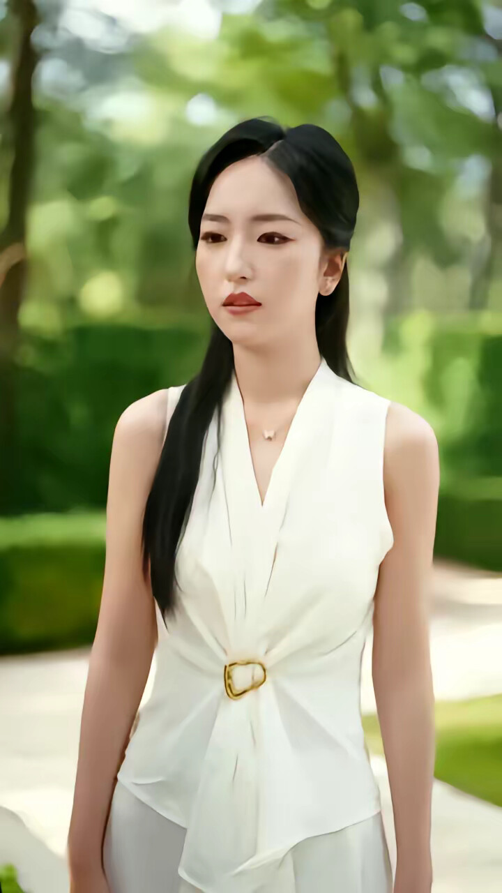 《千金归来，大小姐手握剧本》剧照