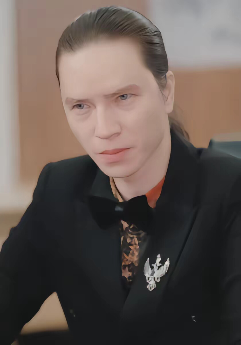 《巅峰之上》剧照