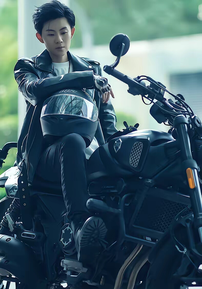 《月照黎明》剧照