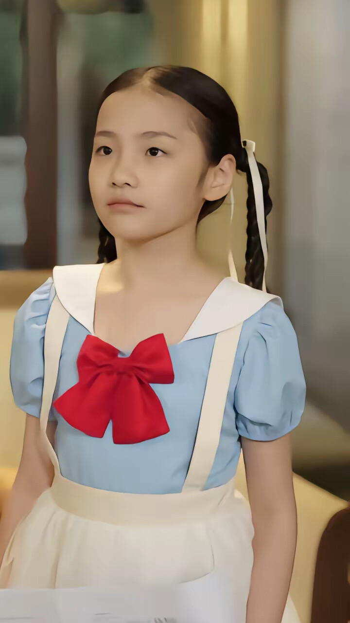 《读我心后，恋爱脑哥哥直接觉醒》剧照