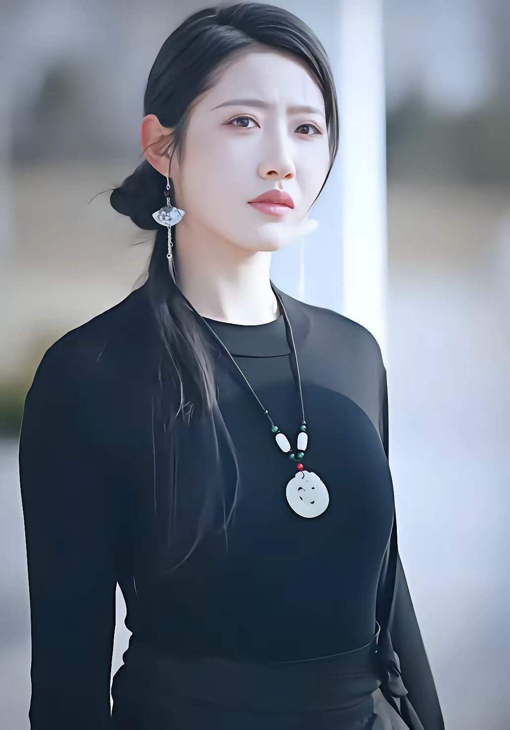 《霸道医仙：从扯下女神玉佩开始》剧照