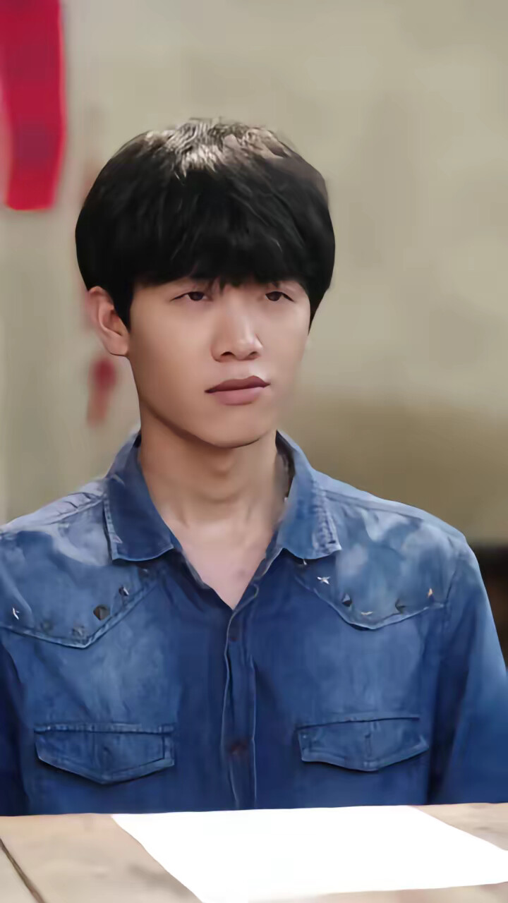 《寒门贵女山沟沟飞出金凤凰》剧照