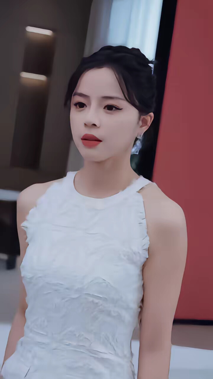 《团宠千金的马甲又被扒了》剧照