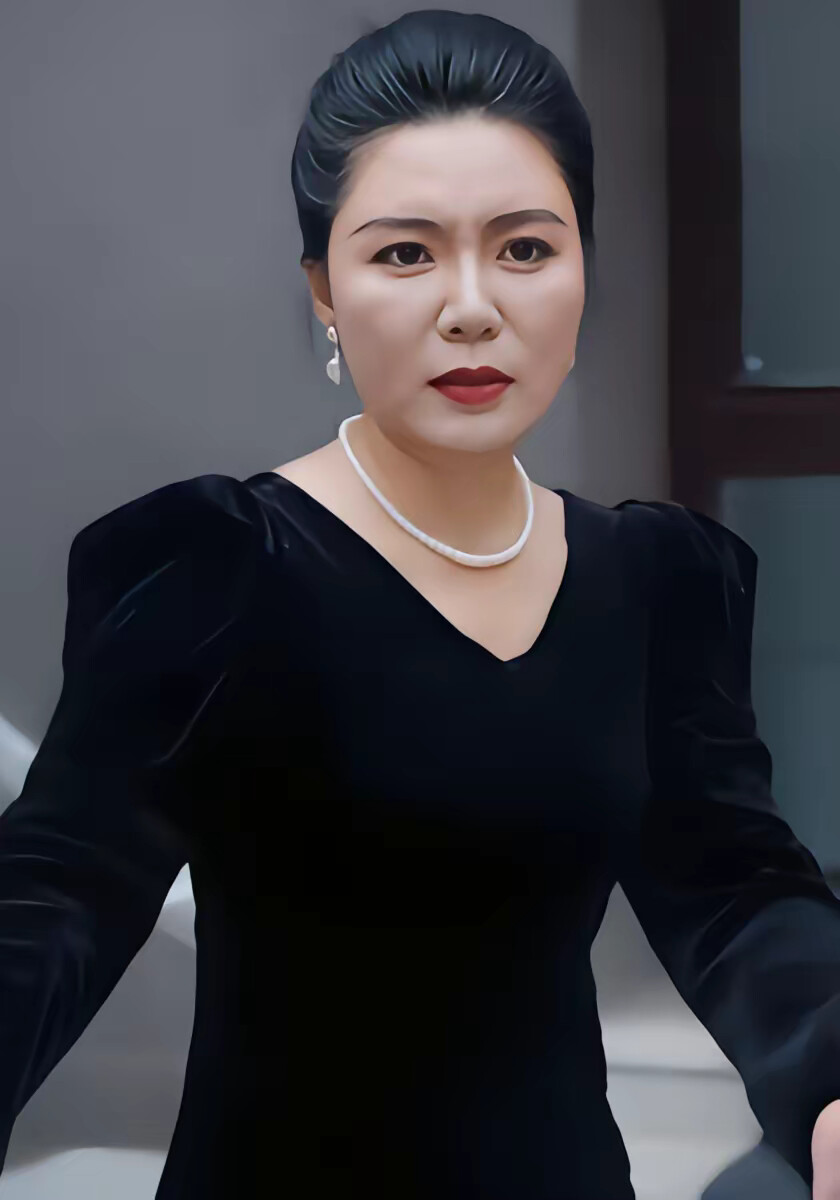 《刚下山就被女神抓去领证了》剧照