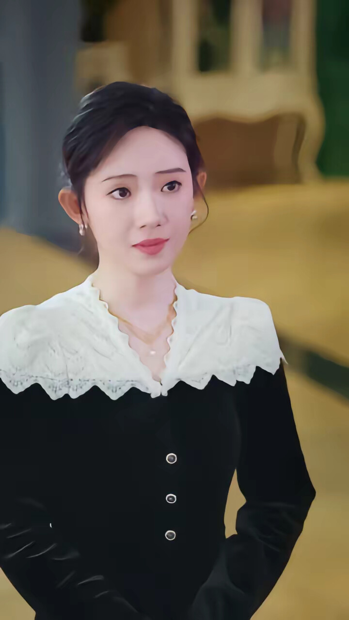 《穿书：四个反派崽子扑在我怀里撒娇》剧照