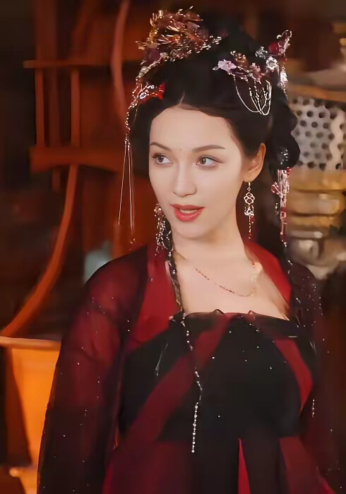 《废太子的白月光是仙女》剧照