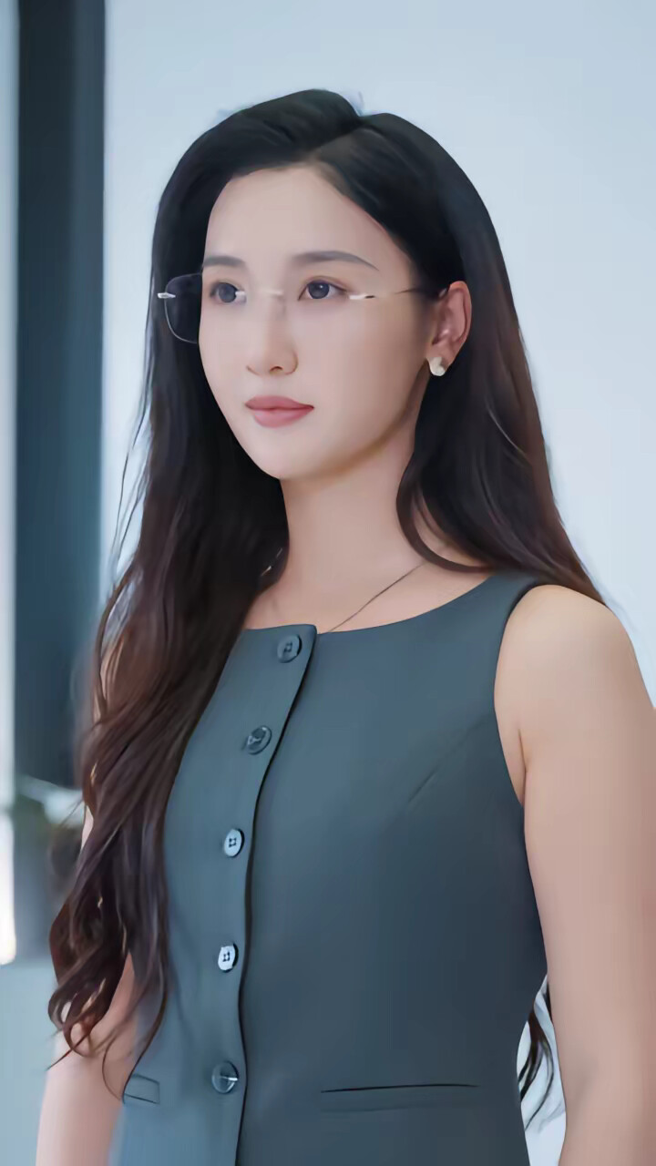 《姐姐，过来给我亲亲》剧照