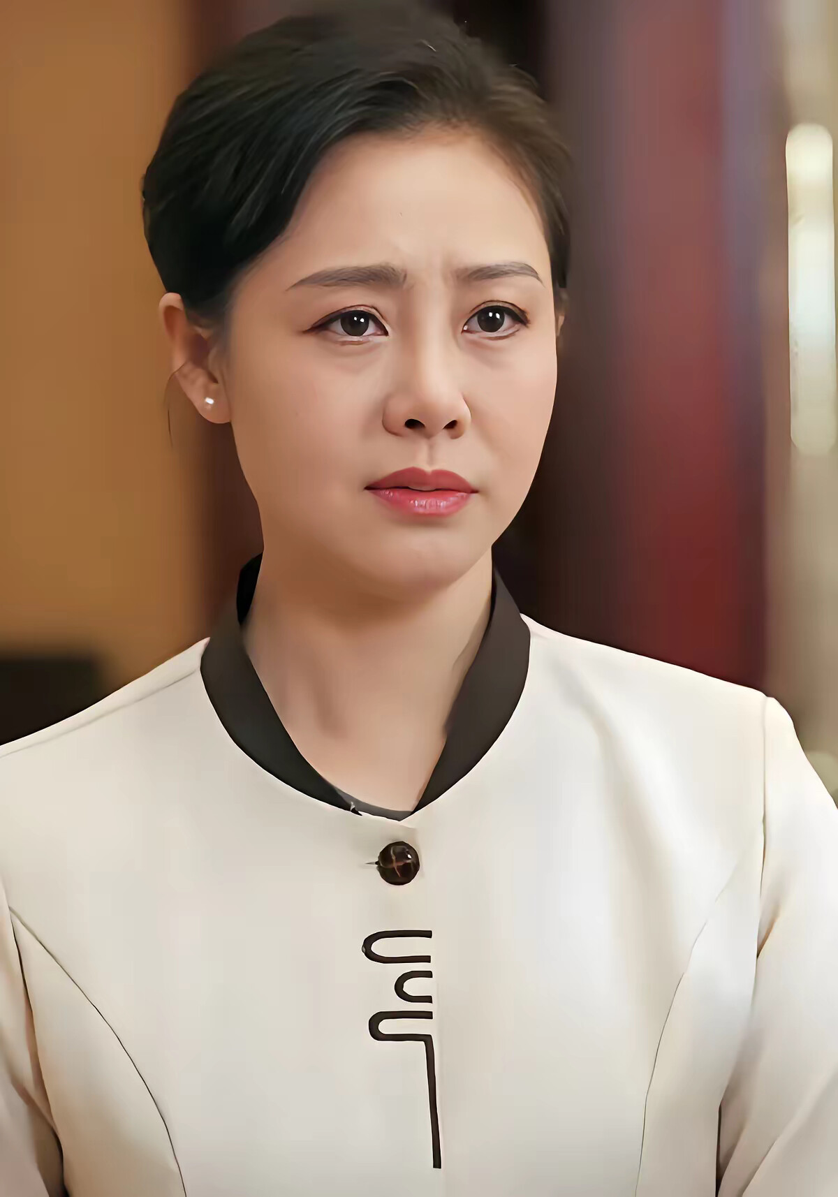 《妈妈请戴皇冠》剧照