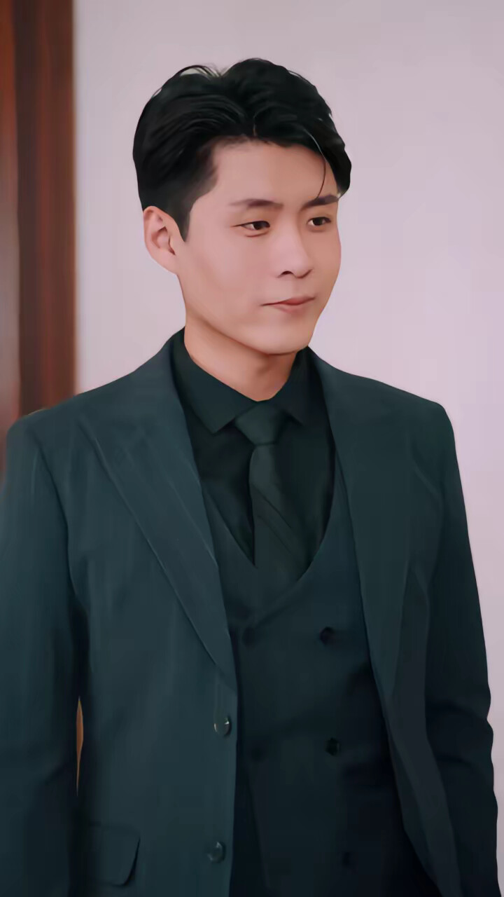 《我的绝色女总裁》剧照