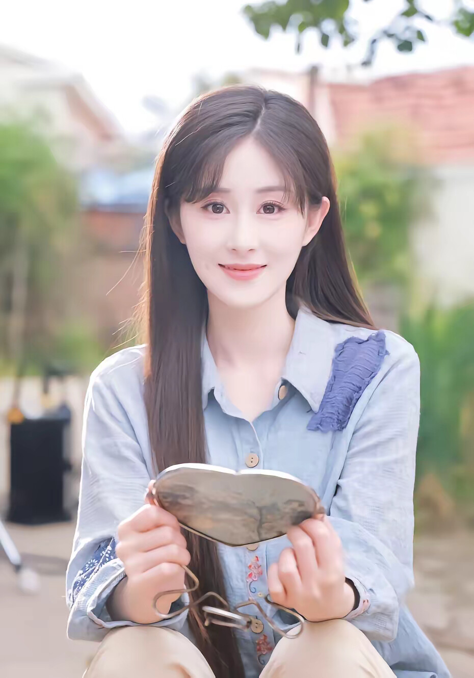 《重启人生:村花助我出人头地》剧照