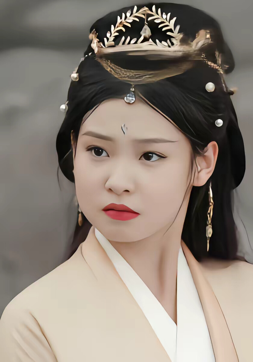 《师尊修为尽失后，宠妻系统来了》剧照